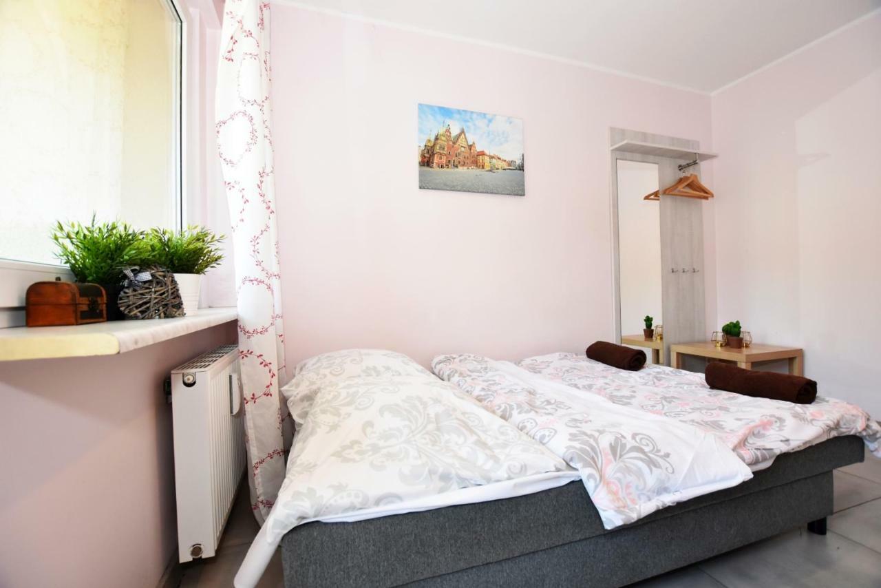 City Central Hostel Laciarska 브로츠와프 외부 사진